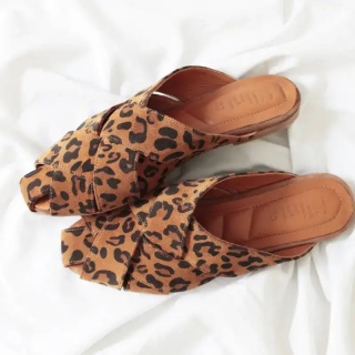 Leopard Ida Women's Suede Slippers