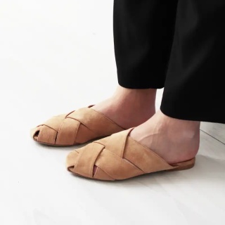 Light Brown Ida Women's Suede Slippers